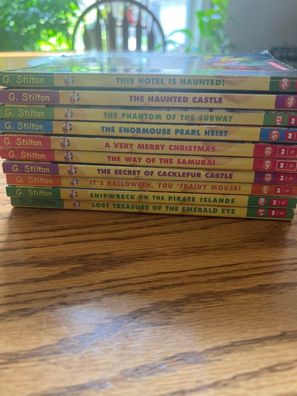 Children's Book Collection - Colorful Covers (Assorted Colors) - Picture 2 of 2